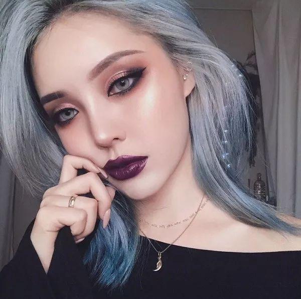 goth makeup