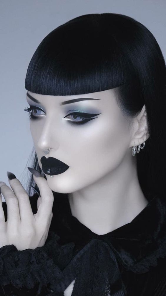 goth haircuts with bangs long black hair