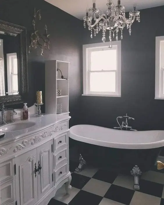 black and white bathroom