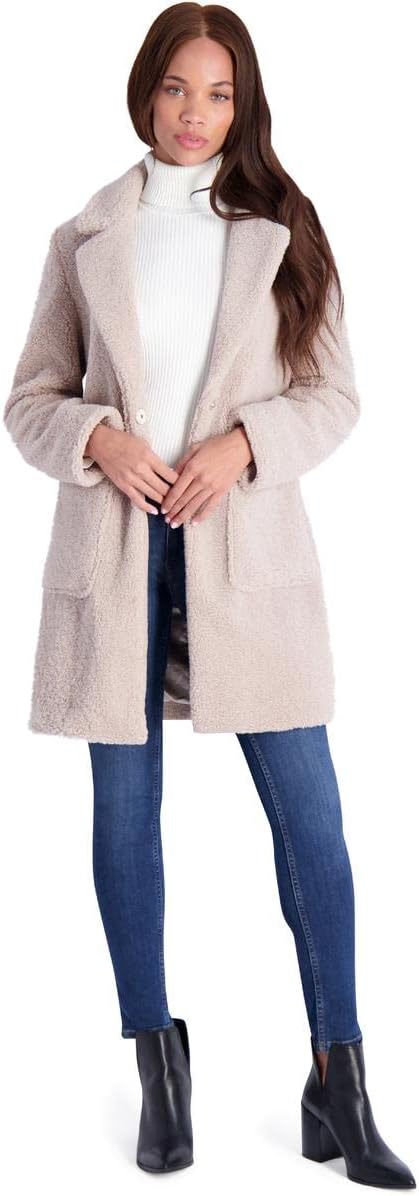 Teddy Coat Women: Embracing Coziness and Style in Winter Fashion插图3