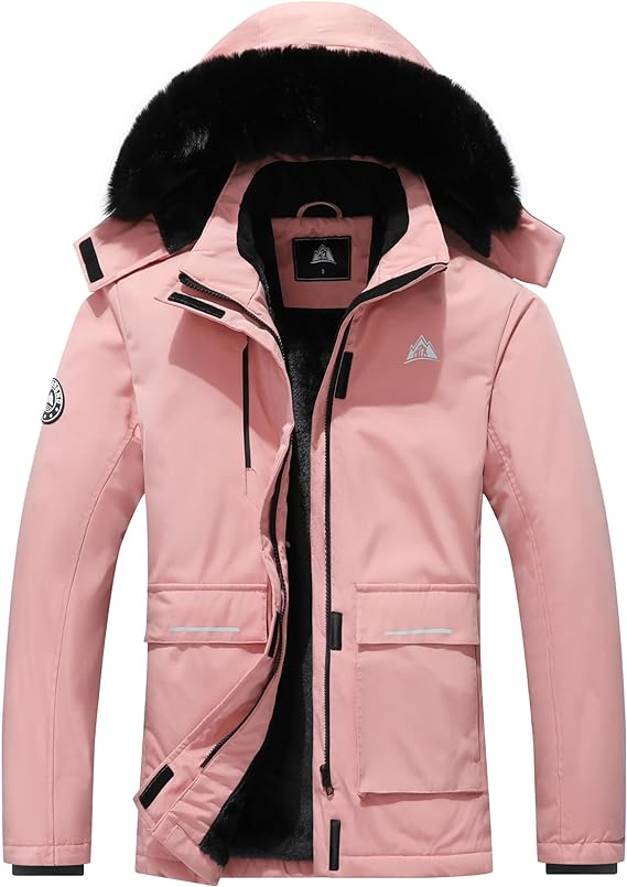 Ski Jackets : Combining Style and Performance on the Slopes插图1