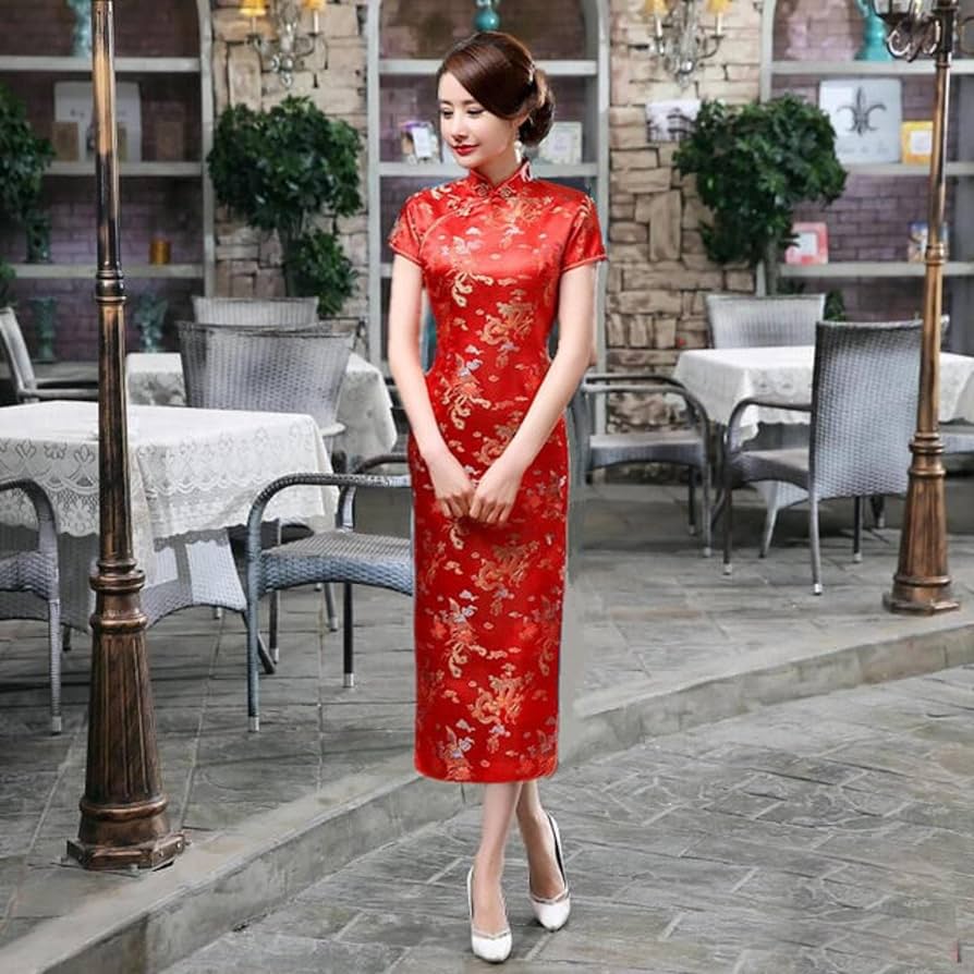 Elegance Embodied: Exploring the Timeless Beauty of Cheongsam插图3