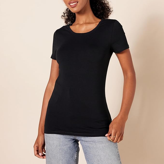 Exploring the Versatility and Timelessness of Black T-Shirts插图2