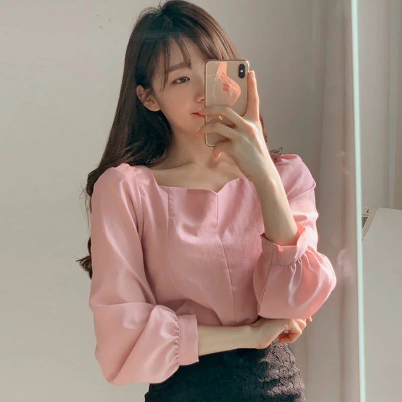 pink shirt